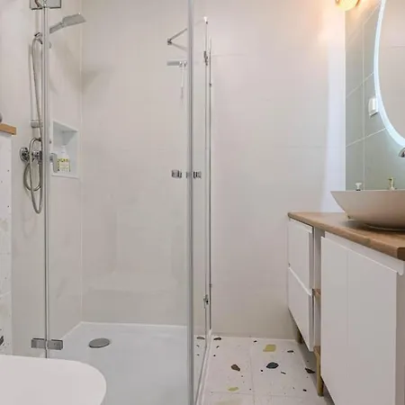 Cozy Loft Under The Wawel Sky